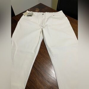 Blue Willis Women’s Stretch White Jeans NWT euro size 46 US Women’s Size 16-18